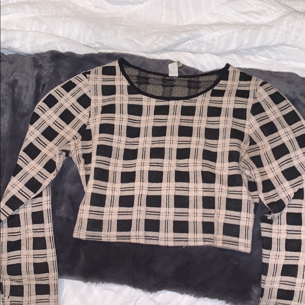 long sleeve shirt - Picture 1 of 3